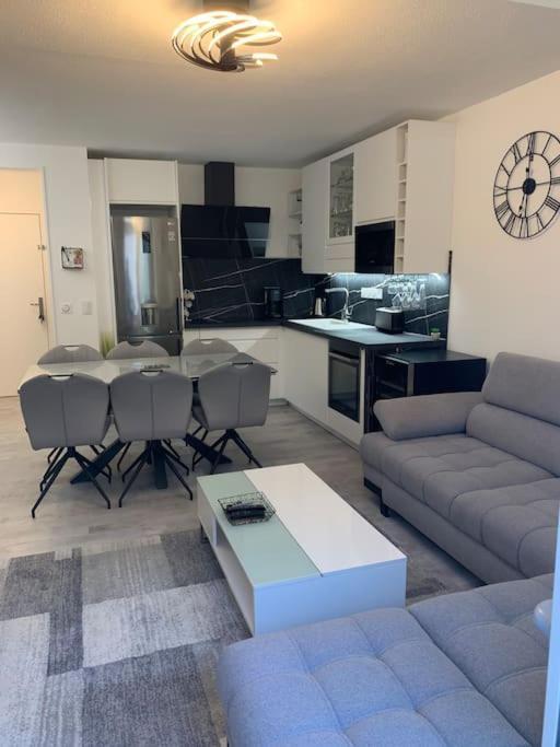 Appartement T3 Proche De 索米尔 外观 照片