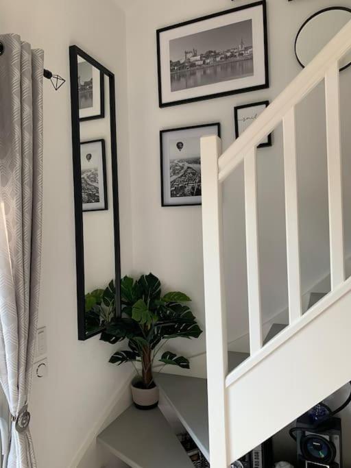 Appartement T3 Proche De 索米尔 外观 照片