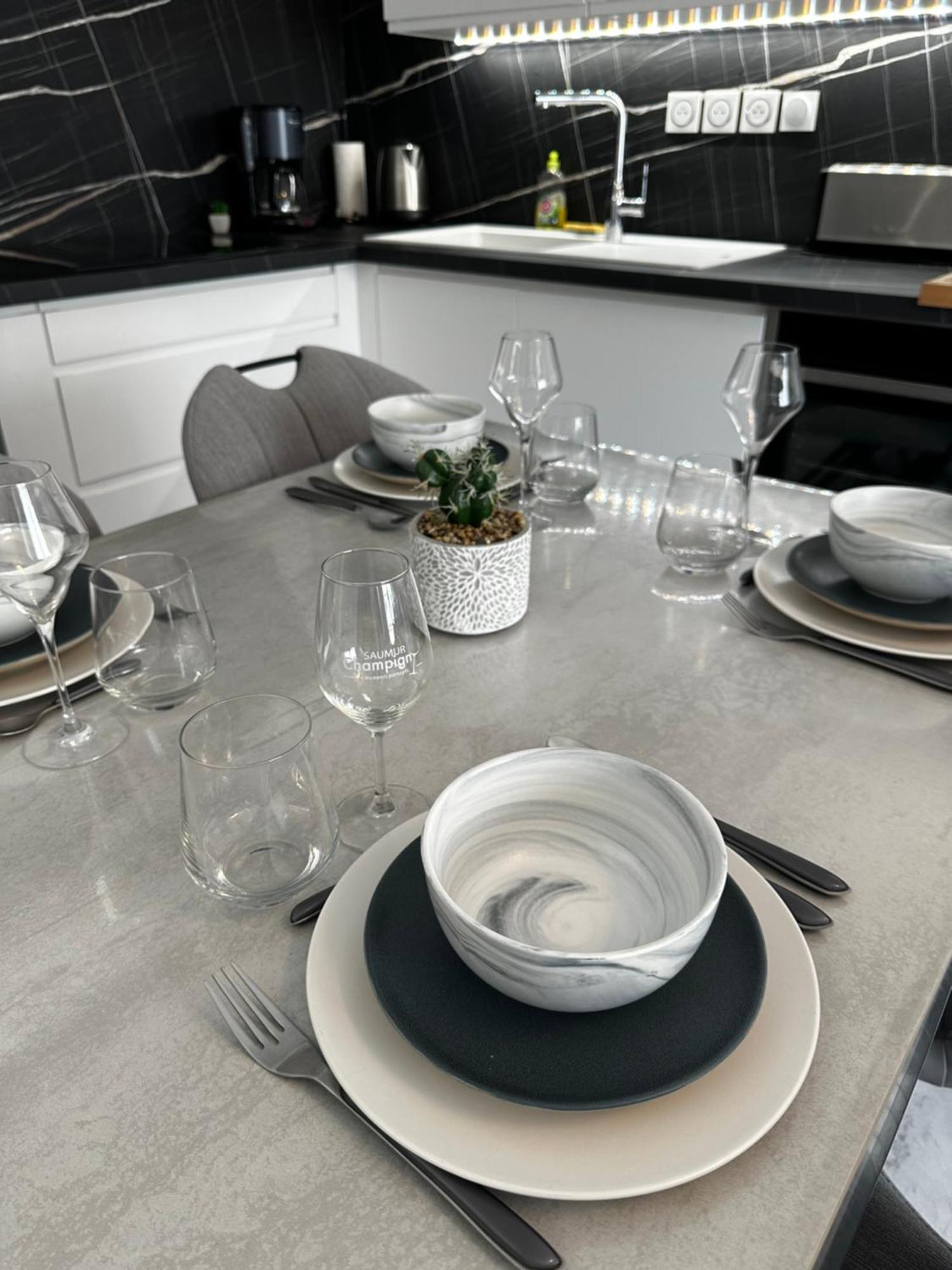 Appartement T3 Proche De 索米尔 外观 照片